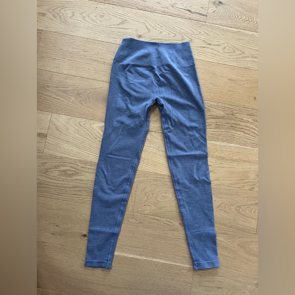Alphalete Amplify Blue Leggings Size Small - Picture 2 of 3